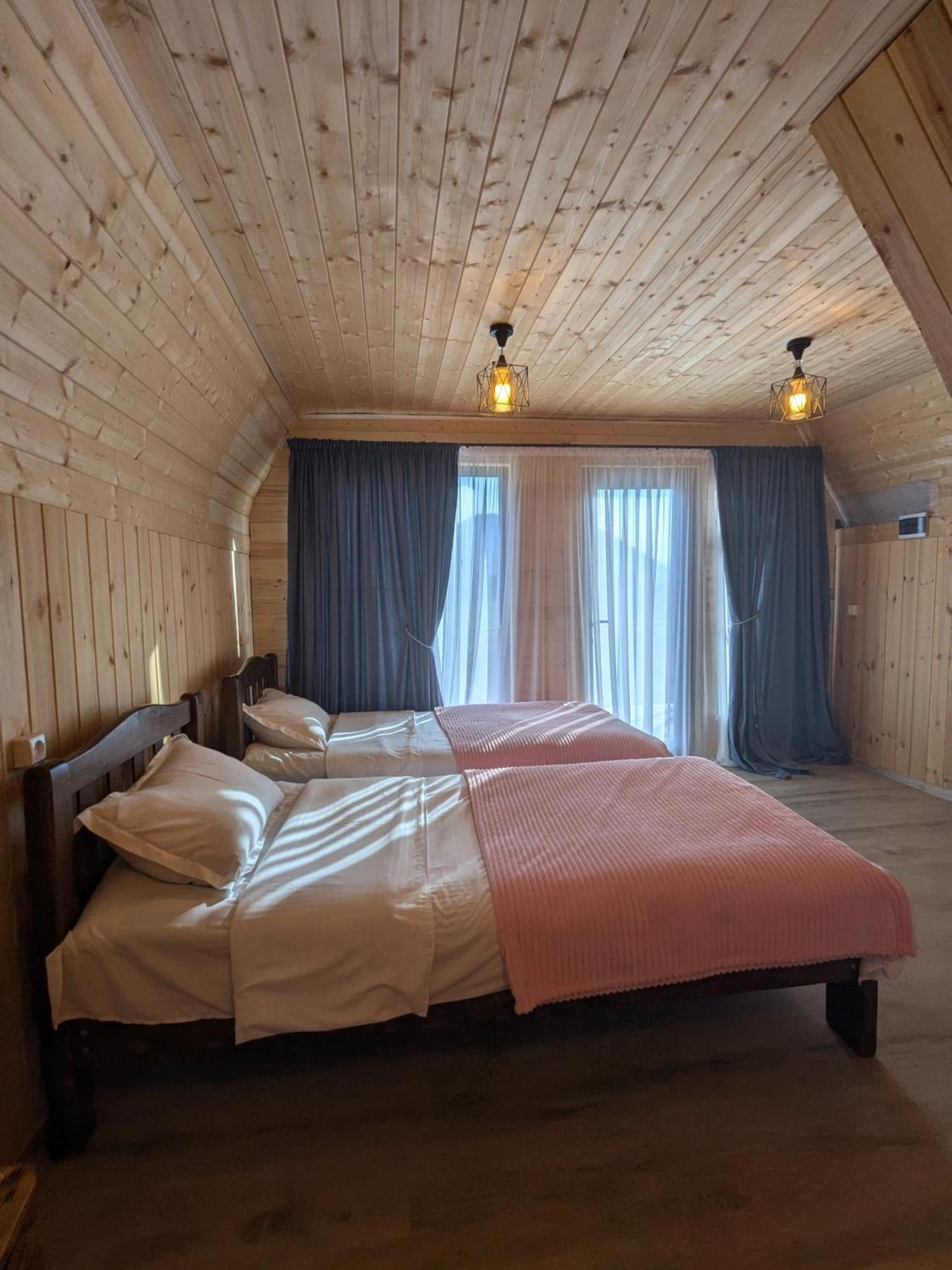 Guest House In Zhabeshi Lali 외부 사진