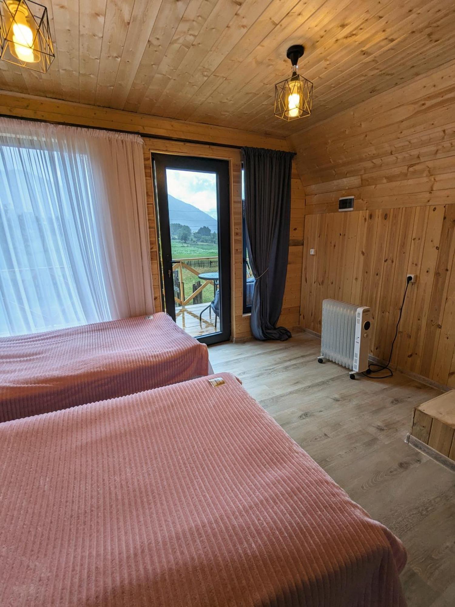 Guest House In Zhabeshi Lali 외부 사진